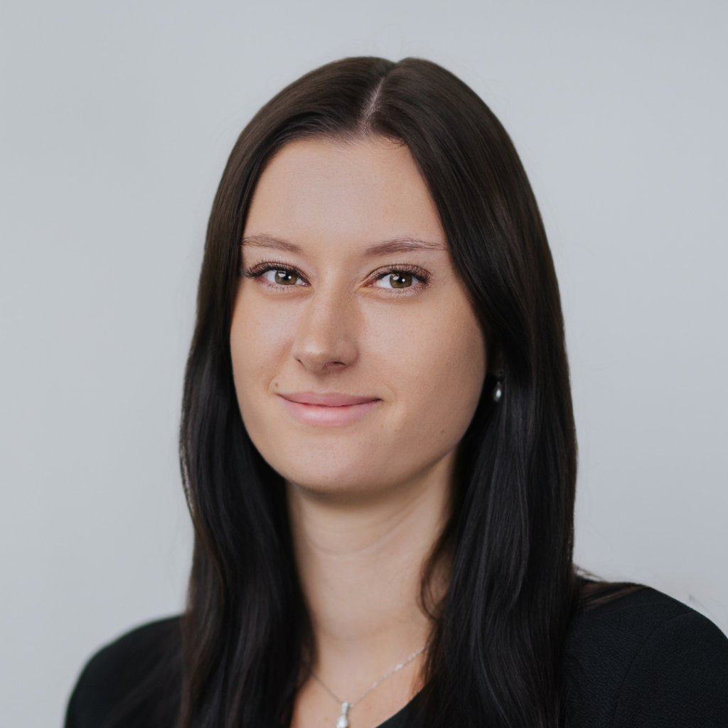 Julia Kichigin - Objektverwalterin bei Hausverwaltung Zieglmeier in Ingolstadt